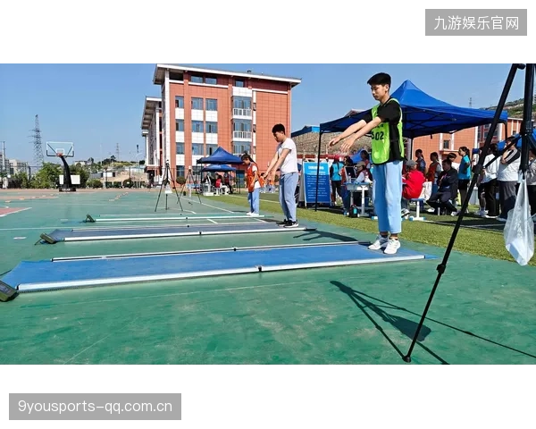 男子跳远队专项训练持续推进，多名选手节奏掌控更佳